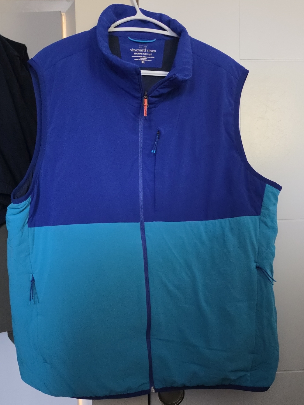 Vineyard Vines Blue and Turquoise Colorblock Puffer Vest